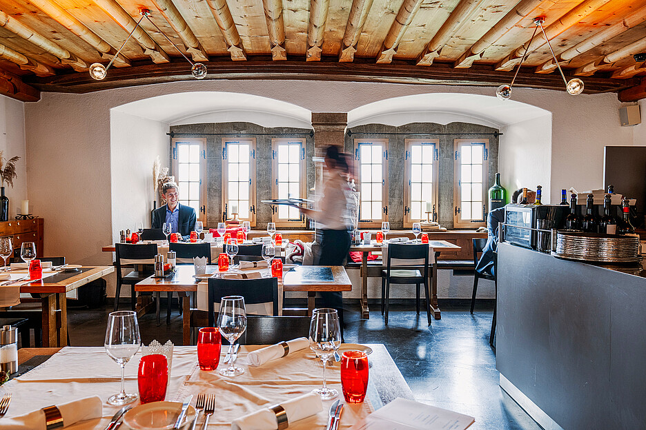 Cafina und das Schlossrestaurant Habsburg pflegen eine Partnerschaft, die auf Vertrauen und dem gemeinsamen Anspruch beruht, Gästen ein stimmiges Erlebnis zu bieten.