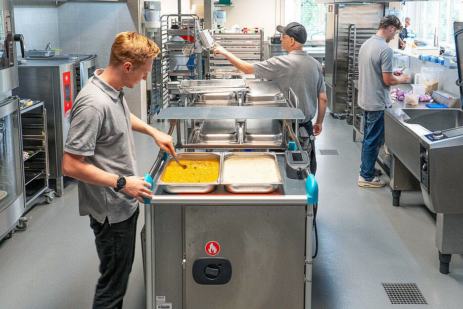 Im Sommer bezog Culinaria eine grössere Küche in Hinterkappelen und verbindet hier soziale Integration mit professioneller Gastronomie.