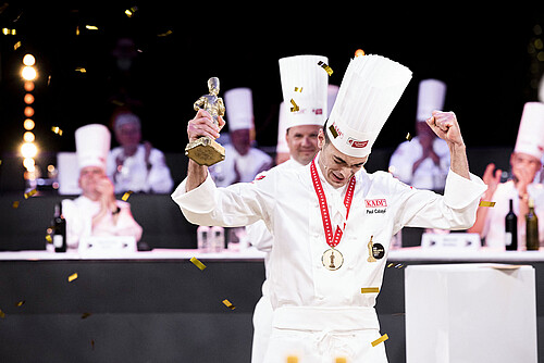 Paul Cabayé hat die begehrte Trophäe «Goldener Koch 2021» gewonnen. 