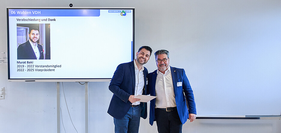 Generalversammlung VDH 2025 Auch Murat Baki (l.) wurde von Roland Gasche verdankt und verabschiedet.