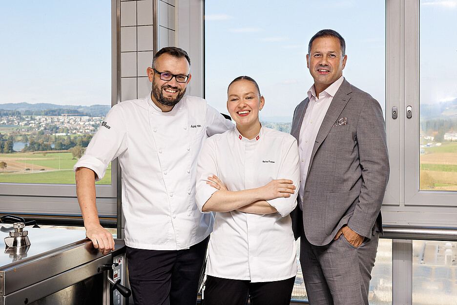 Aurel Itin, Bereichsleiter Gastronomie, Karina Fruman, Produktionsleiterin Gastronomie und Thomas Hegnauer, Geschäftsführer Hotellerie der Stiftung Campus Sursee (v.l.).
