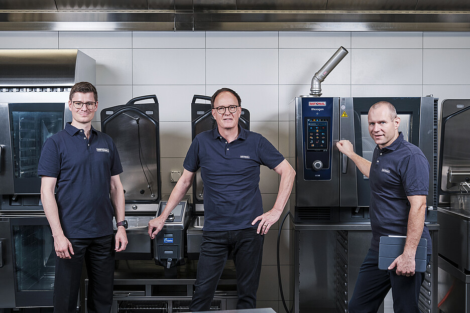 David Grob, Daniel Odermatt und Alfred Wolf (v.l.): Eng mit Kunden und Partnern zusammenzuarbeiten, um höchste Servicequalität sicherzustellen und Techniker kontinuierlich weiterzuentwickeln, so lautet die Devise des Serviceteams der Rational Schweiz AG.